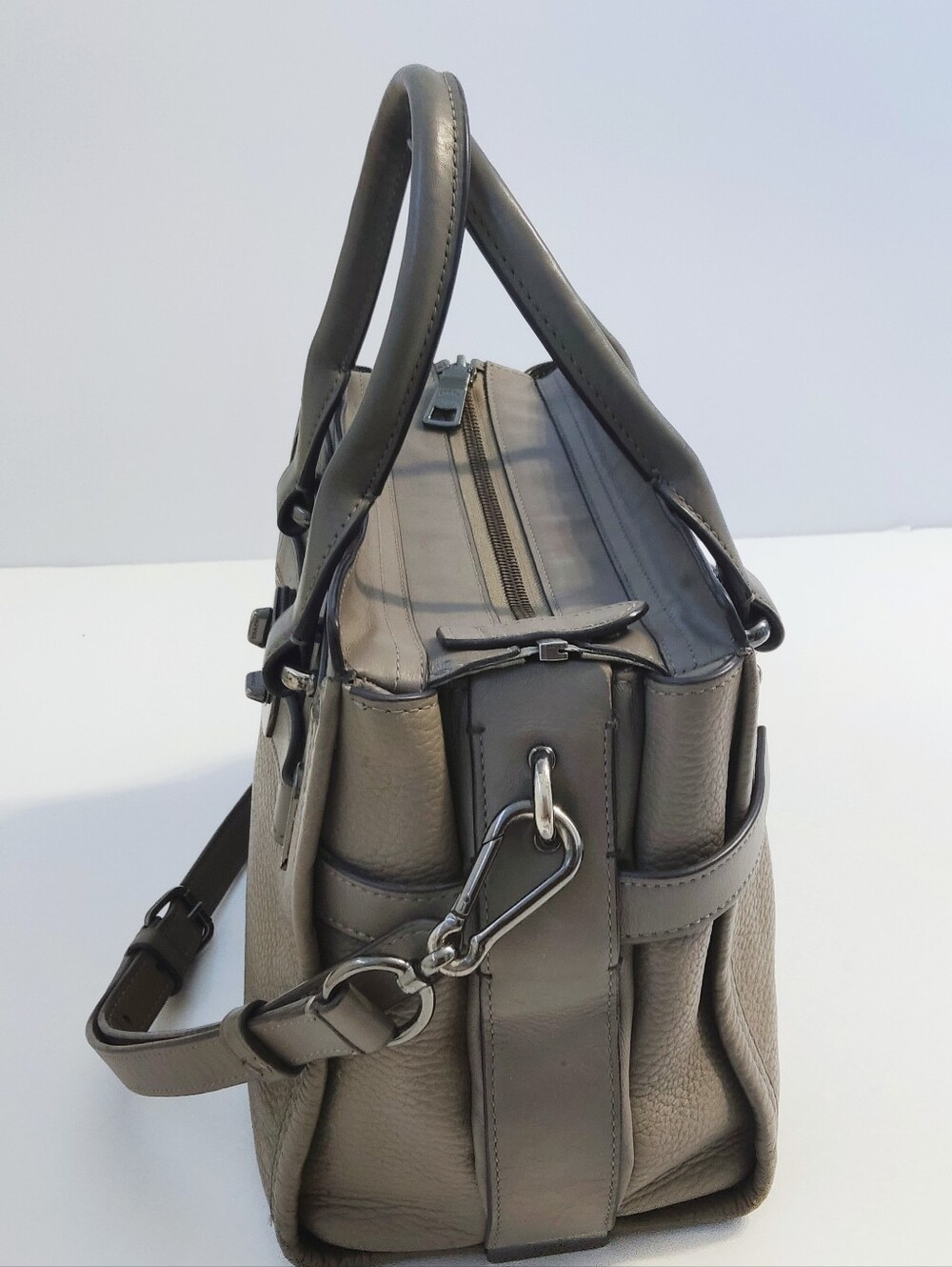 Coach Swagger Pebbled Leather Satchel - Taupe. Pre-owned. 10×7×5. - Picture 3 of 9